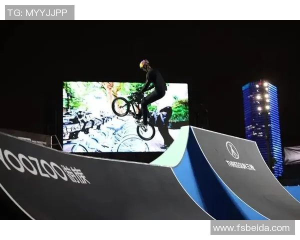 深圳极限运动队展现灵活性新高度引领极限运动潮流