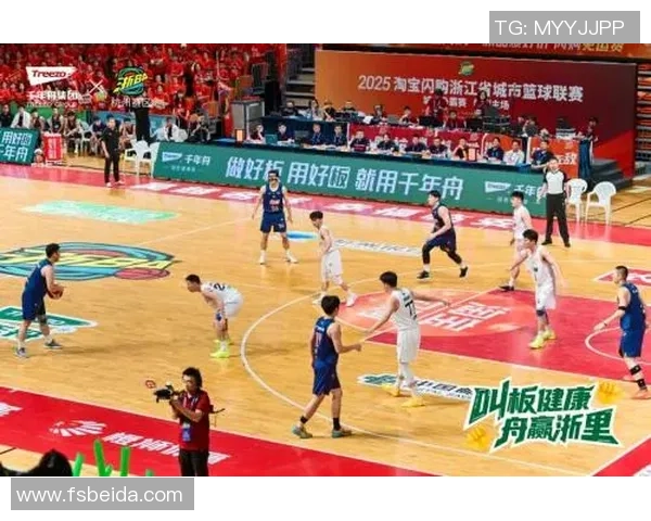 杭州篮球队在城市联赛中的比赛经验与表现分析与点评